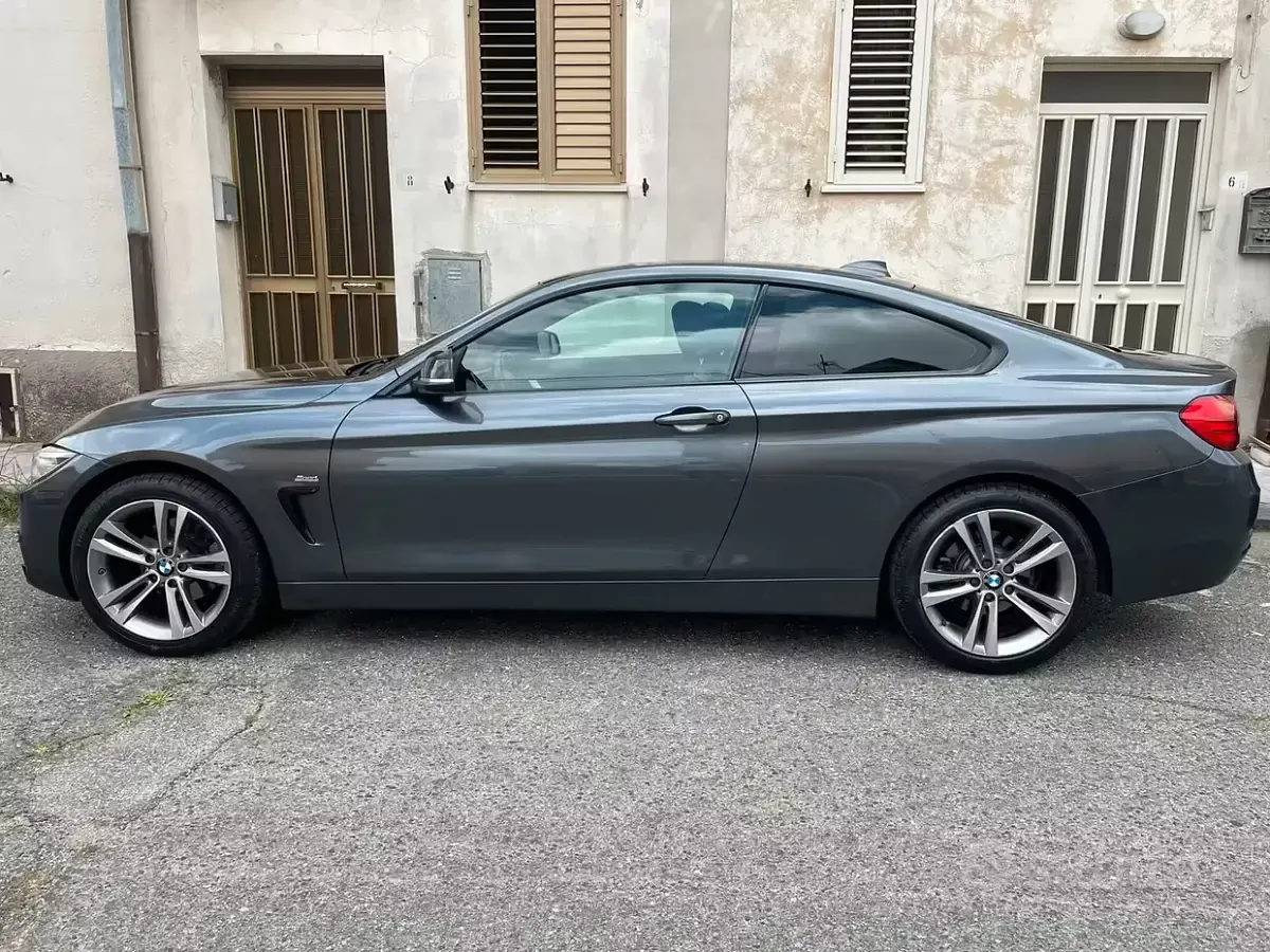 Usata BMW 420 Coupé Sport Line 190 CV (139 kW) 2016 Nero Coupé