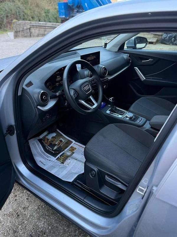 Usata Audi Q2 Business Plus 116 CV (85 kW) 2023 Grigio SUV