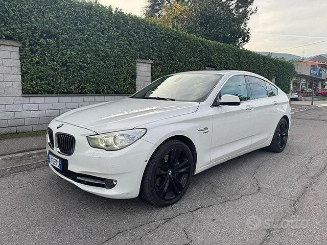 Usata BMW 530 244 CV (179 kW) 2012 Bianco Berlina