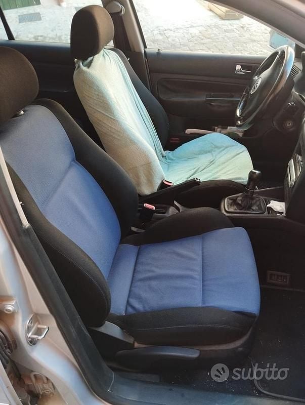 Usata VW Golf IV 110 CV (80 kW) 2000 Grigio Berlina