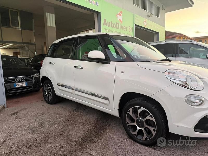 Usata Fiat 500L Lounge 80 CV (58 kW) 2018 Bianco Monovolume