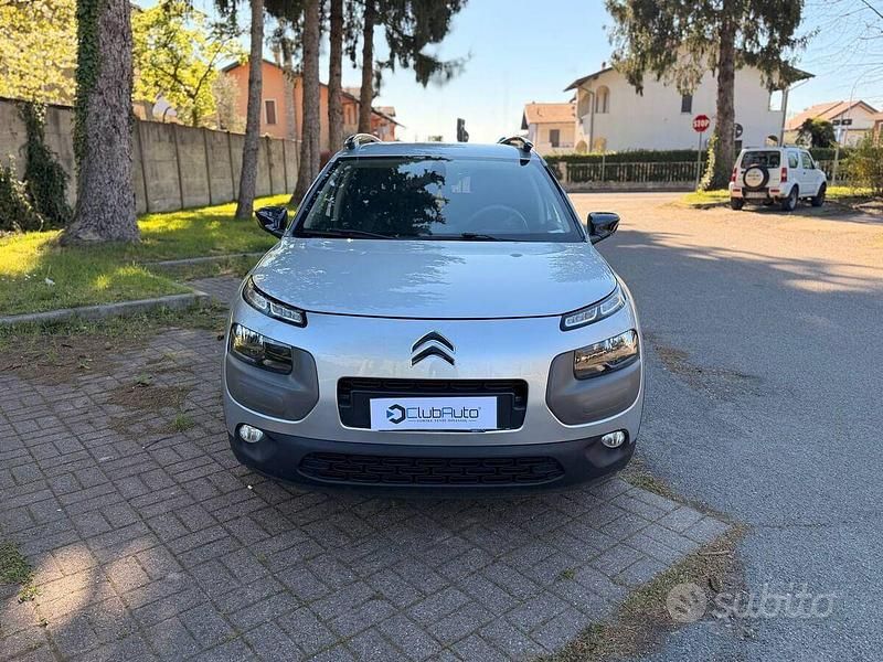 Usata Citroën C4 Shine 100 CV (73 kW) 2016 Grigio SUV