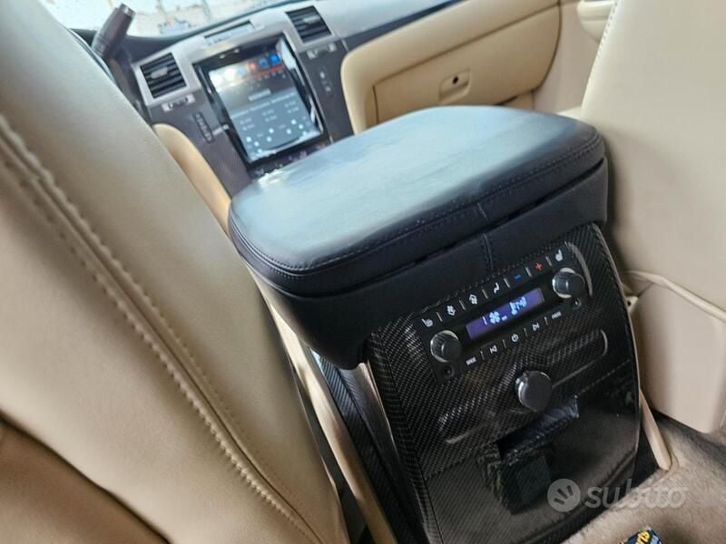 Usata Cadillac Escalade 409 CV (300 kW) 2007 Bianco SUV