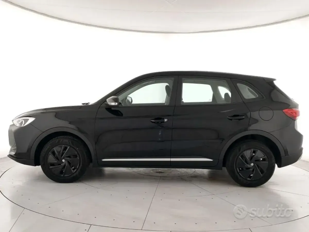Nuova MG ZS 116 CV (85 kW) 2026 Nero SUV