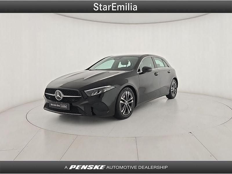 Nero Usata 2023 Mercedes A180 Advanced Utilitaria | 27.500 € (Buon prezzo) - Immagine 1/4