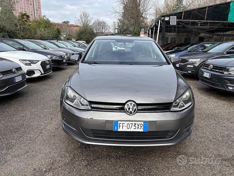 Używany VW Golf VII Comfortline 110 KM (80 kW) 2016 Szary Sedan/Limuzyna