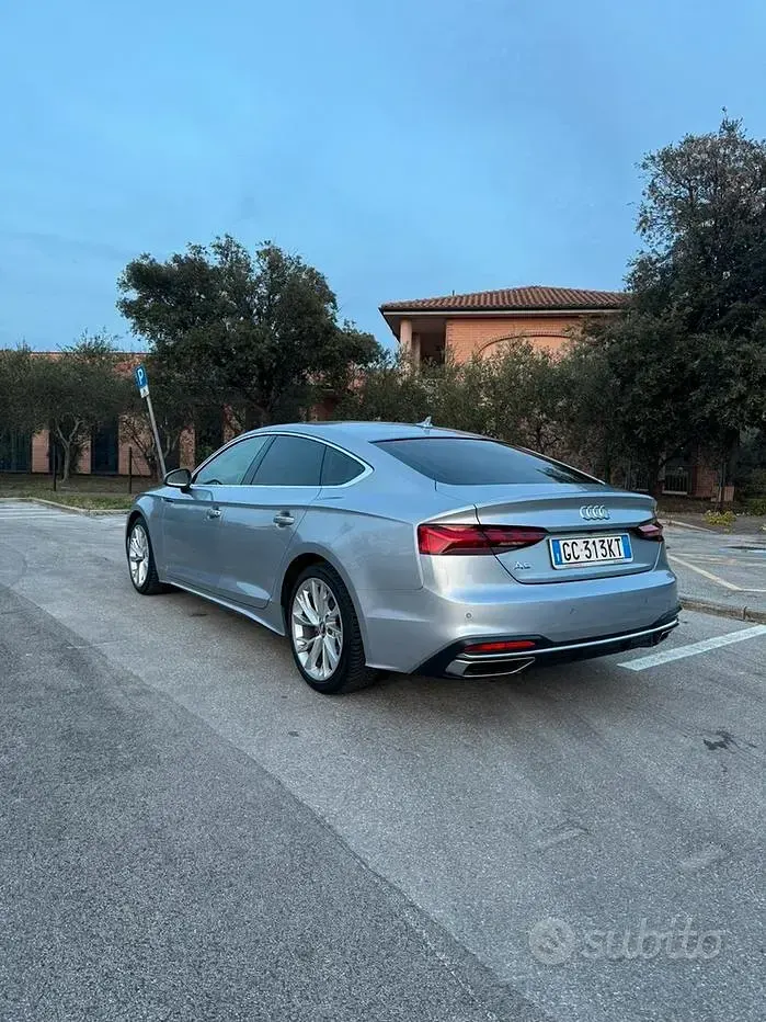 Usata Audi A5 Sportback Ambiente 204 CV (150 kW) 2020 Grigio Utilitaria