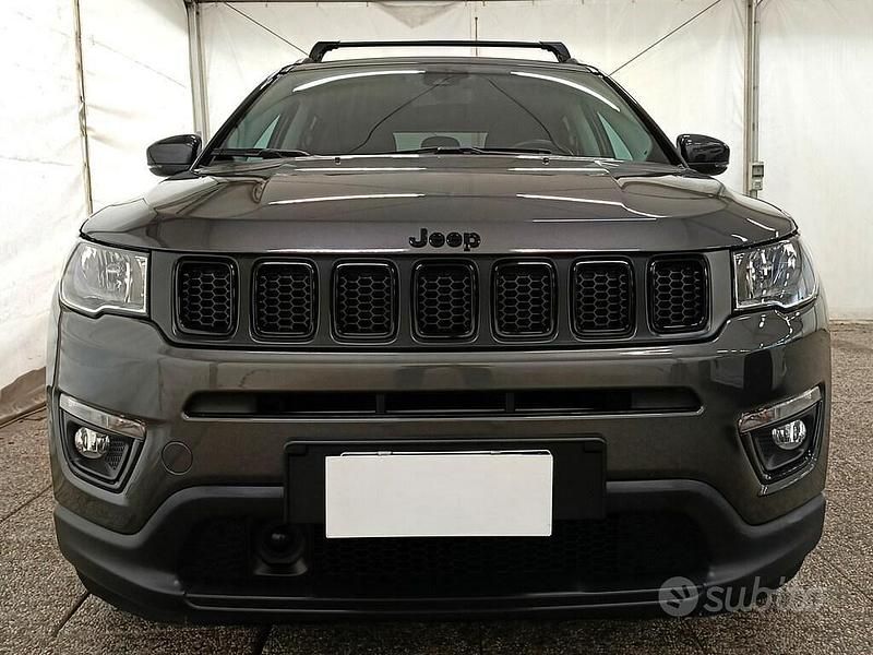 Usata Jeep Compass Night Eagle 131 CV (96 kW) 2021 Grigio SUV