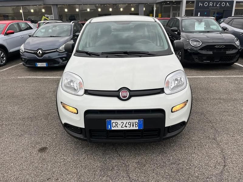 Begagnad Fiat Panda S 70 HK (51 kW) 2023 Vit Halvkombi