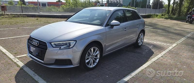 Usata Audi A3 Business 116 CV (85 kW) 2017 Grigio Berlina