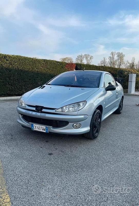 Usata Peugeot 206 2004 Utilitaria