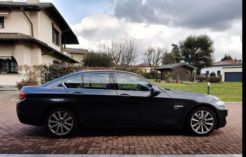 Usata BMW 530 258 CV (189 kW) 2011 Berlina