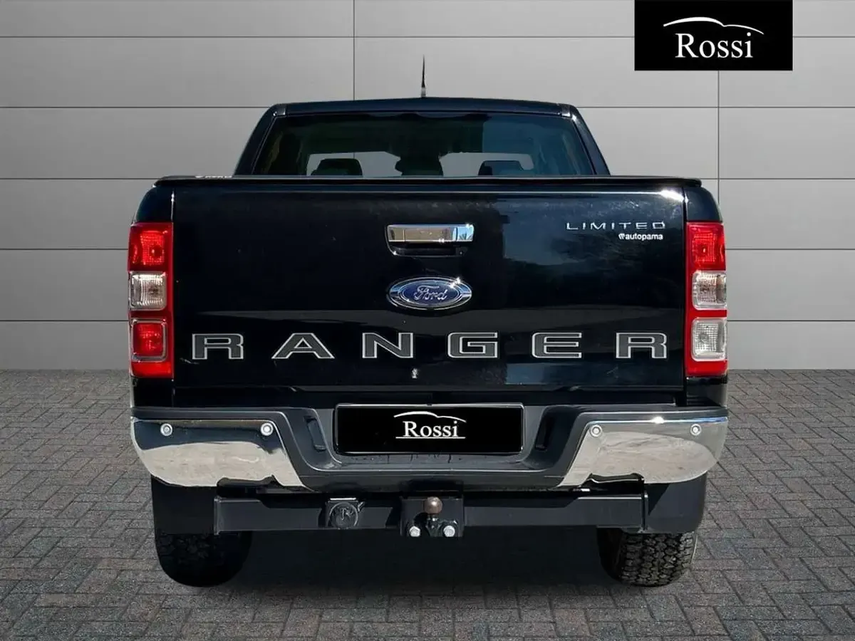 Usata Ford Ranger Limited 213 CV (156 kW) 2021 Nero Pick-up