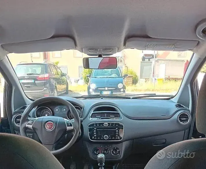 Usata Fiat Punto Evo Dynamic 77 CV (56 kW) 2013 Utilitaria