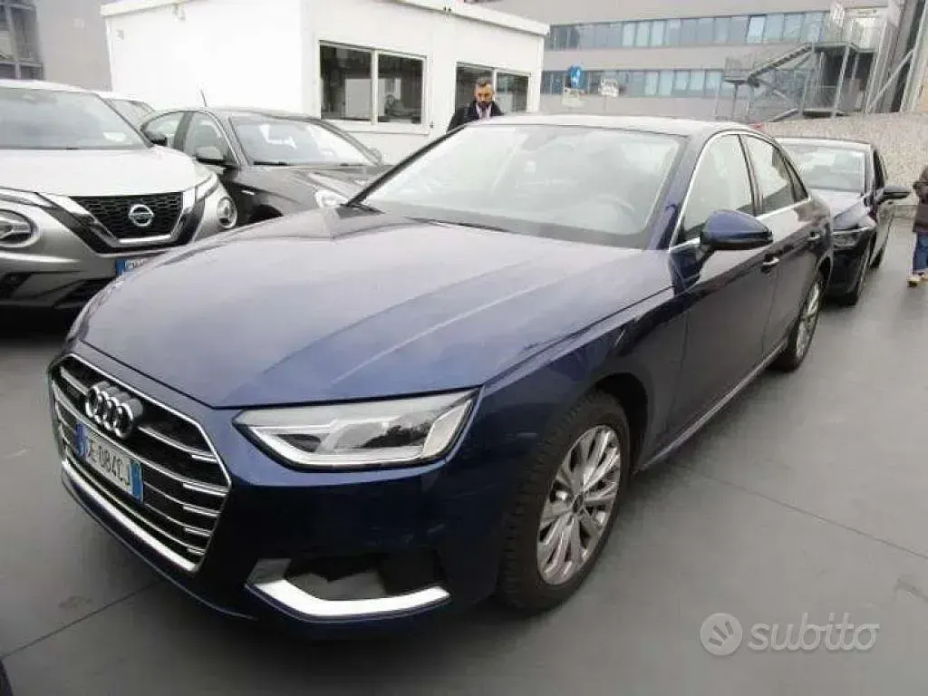 Usata Audi A4 Ambiente 204 CV (150 kW) 2021 Blu/azzurro Berlina