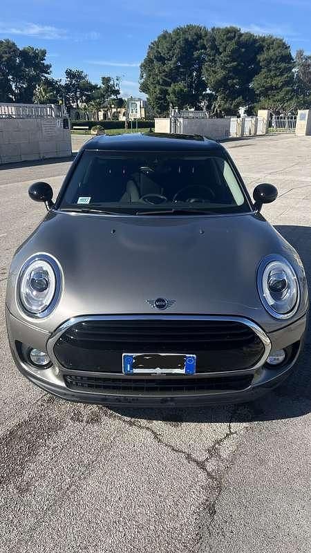 Usata Mini Cooper D Clubman Business 150 CV (110 kW) 2019 Marrone Station wagon