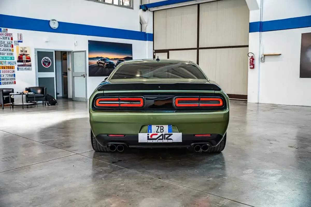 Usata Dodge Challenger 485 CV (356 kW) 2020 Verde Coupé