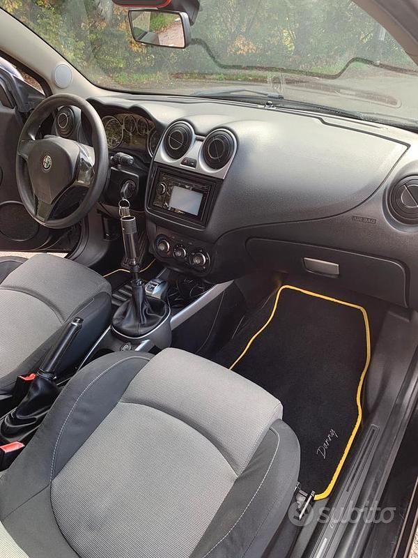 Usata Alfa Romeo MiTo Progression 2011 Nero Utilitaria