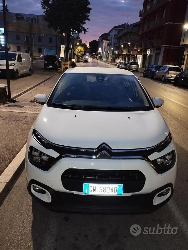 Usata Citroën C3 83 CV (61 kW) 2024 Bianco Utilitaria