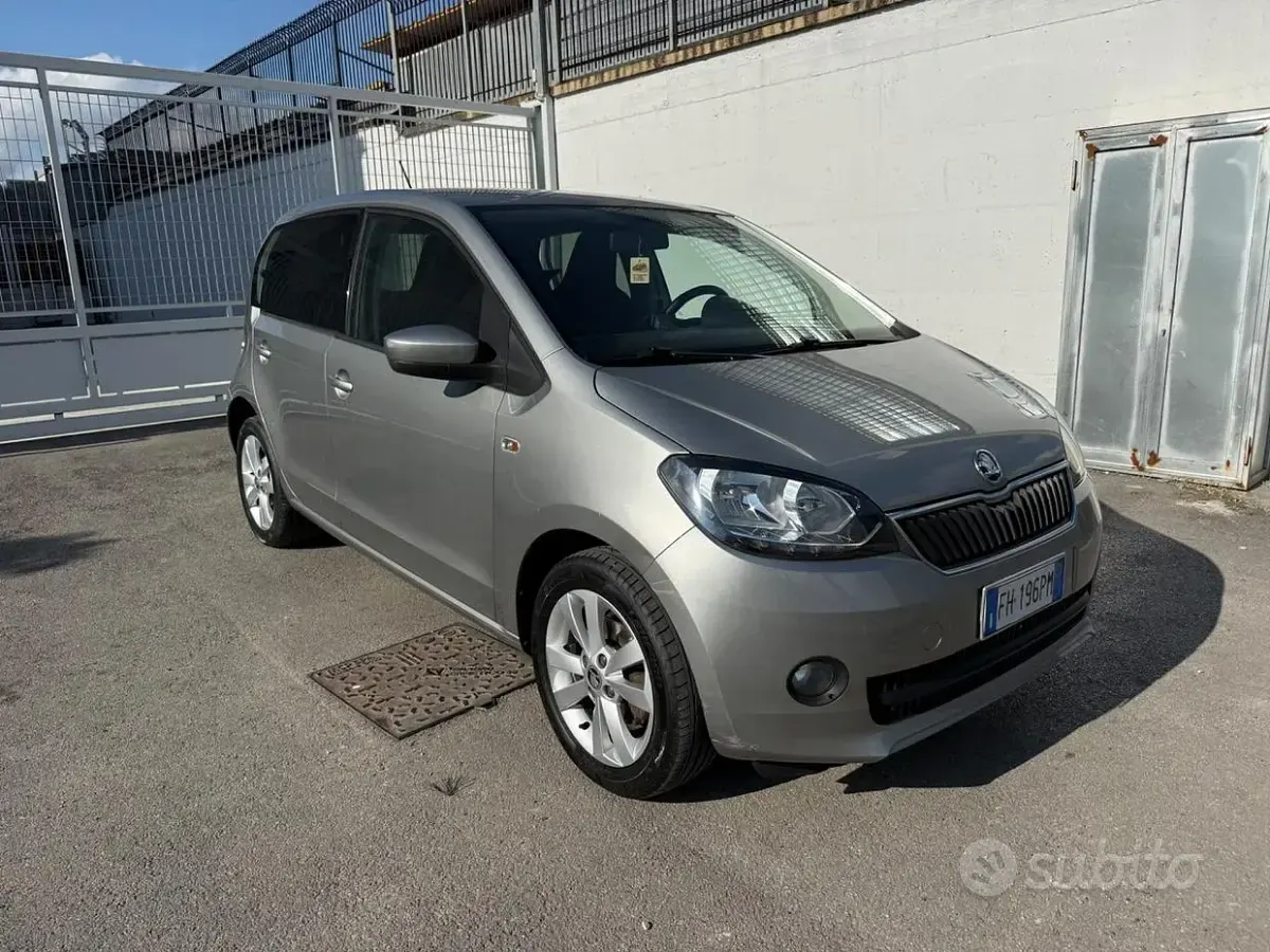 Usata Skoda Citigo G-TEC Active 68 CV (50 kW) 2017 Grigio Utilitaria