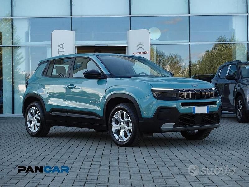Usata Jeep Avenger Altitude 101 CV (74 kW) 2024 Blu SUV