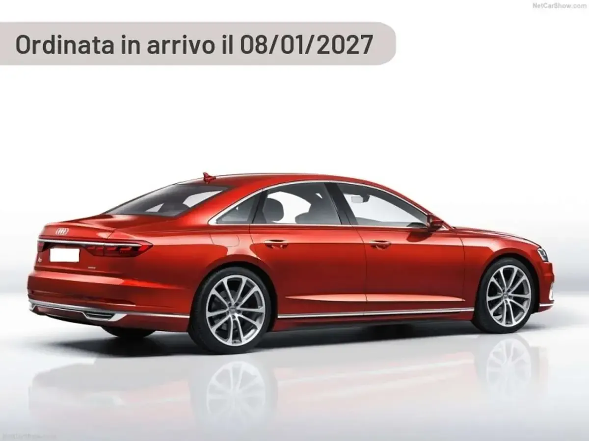 Usata Audi S8 571 CV (419 kW) 2024 Argento Berlina