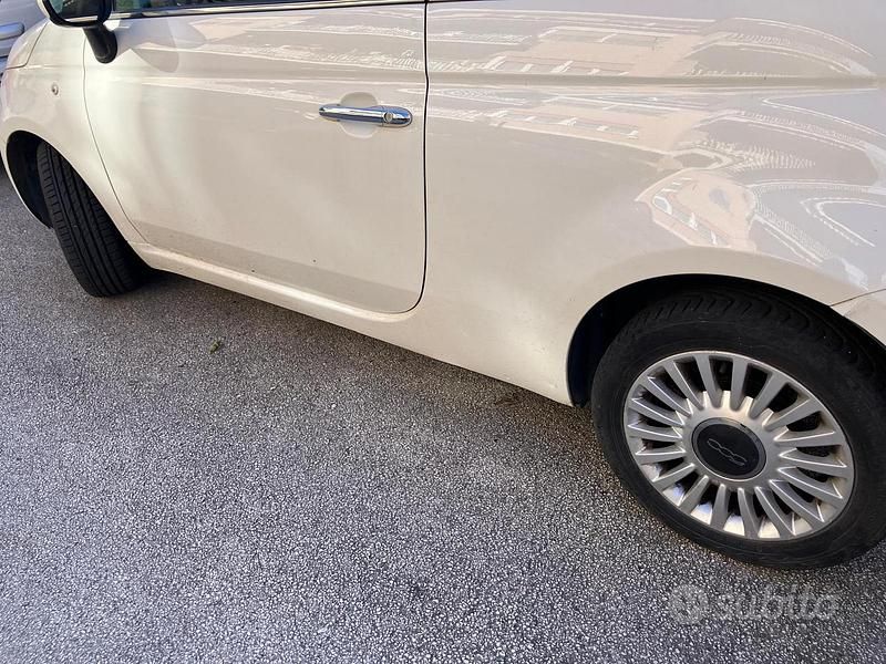 Usata Fiat 500 Lounge 69 CV (50 kW) 2012 Bianco Berlina