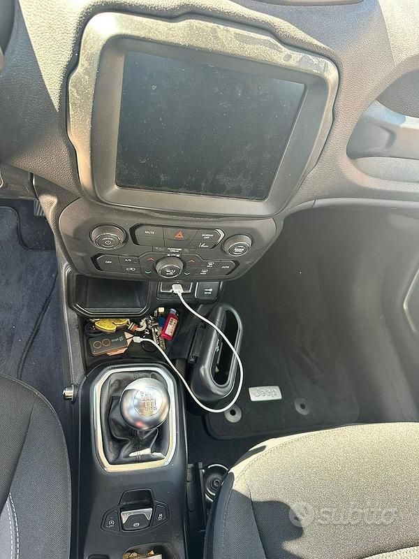 Usata Jeep Renegade 130 CV (95 kW) 2021 Grigio SUV