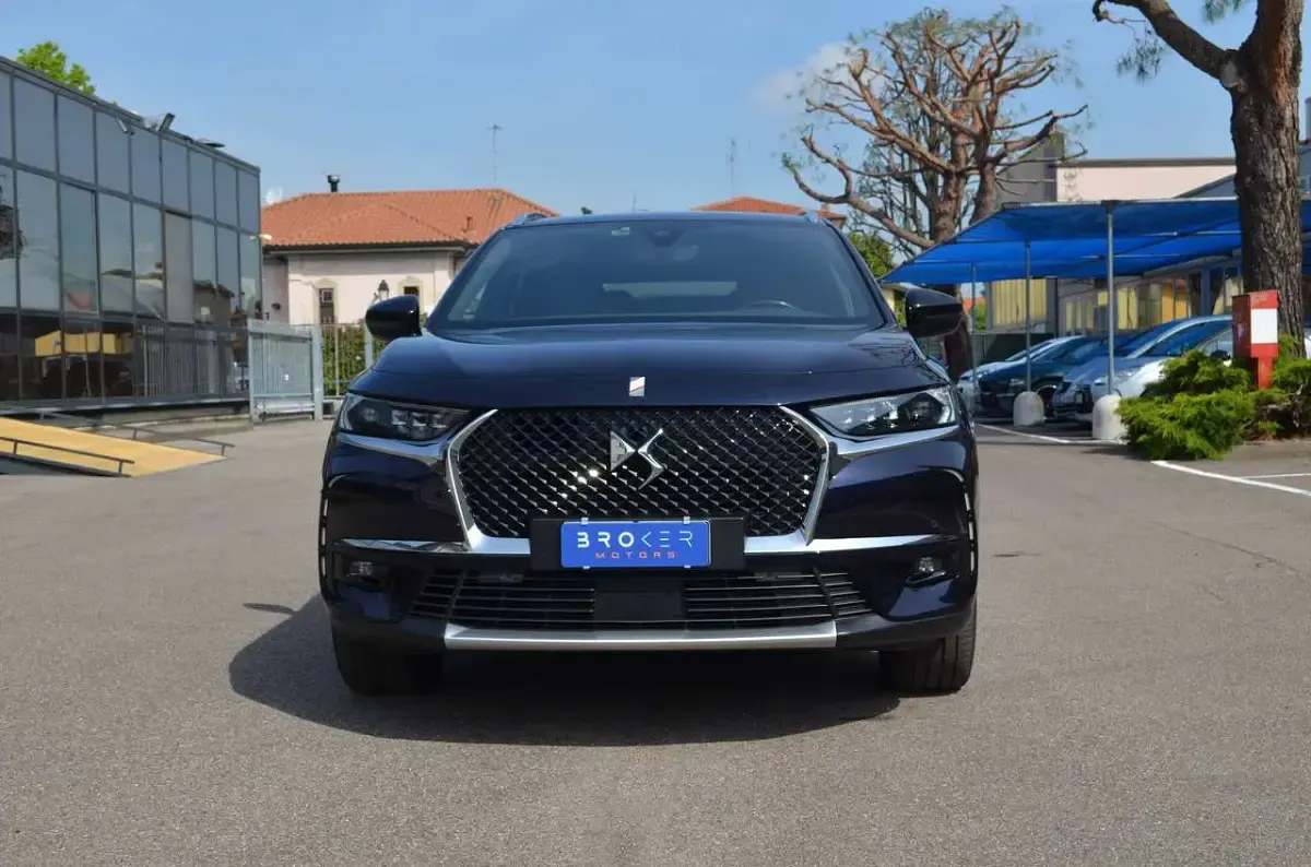 Usata DS Automobiles DS7 Crossback Grand Chic 181 CV (133 kW) 2021 Blu zaffiro SUV