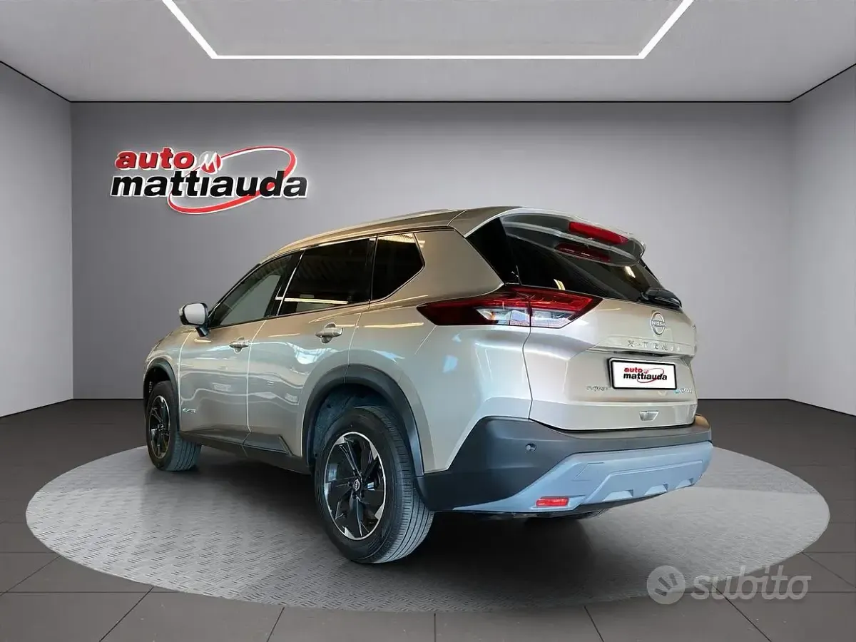Usata Nissan X-Trail N-Connecta 213 CV (156 kW) 2025 Grigio SUV