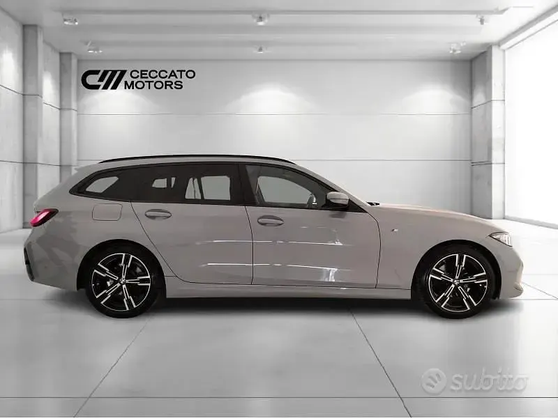 Usata BMW 320 M Sport 190 CV (139 kW) 2024 Grigio Station wagon