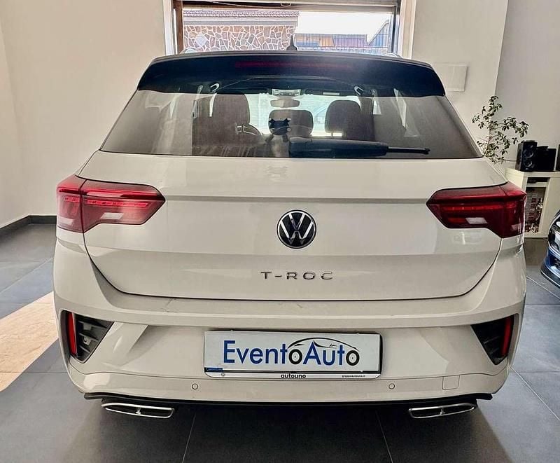 Usata VW T-Roc R-line 110 CV (80 kW) 2023 Beige SUV
