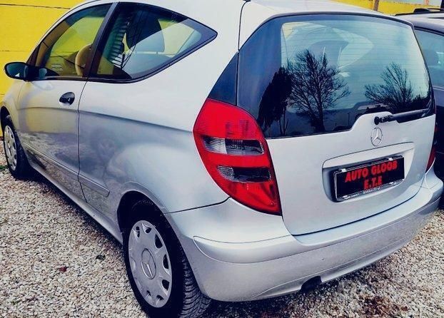 Usata Mercedes A160 Elegance 82 CV (60 kW) 2007 Argento Berlina