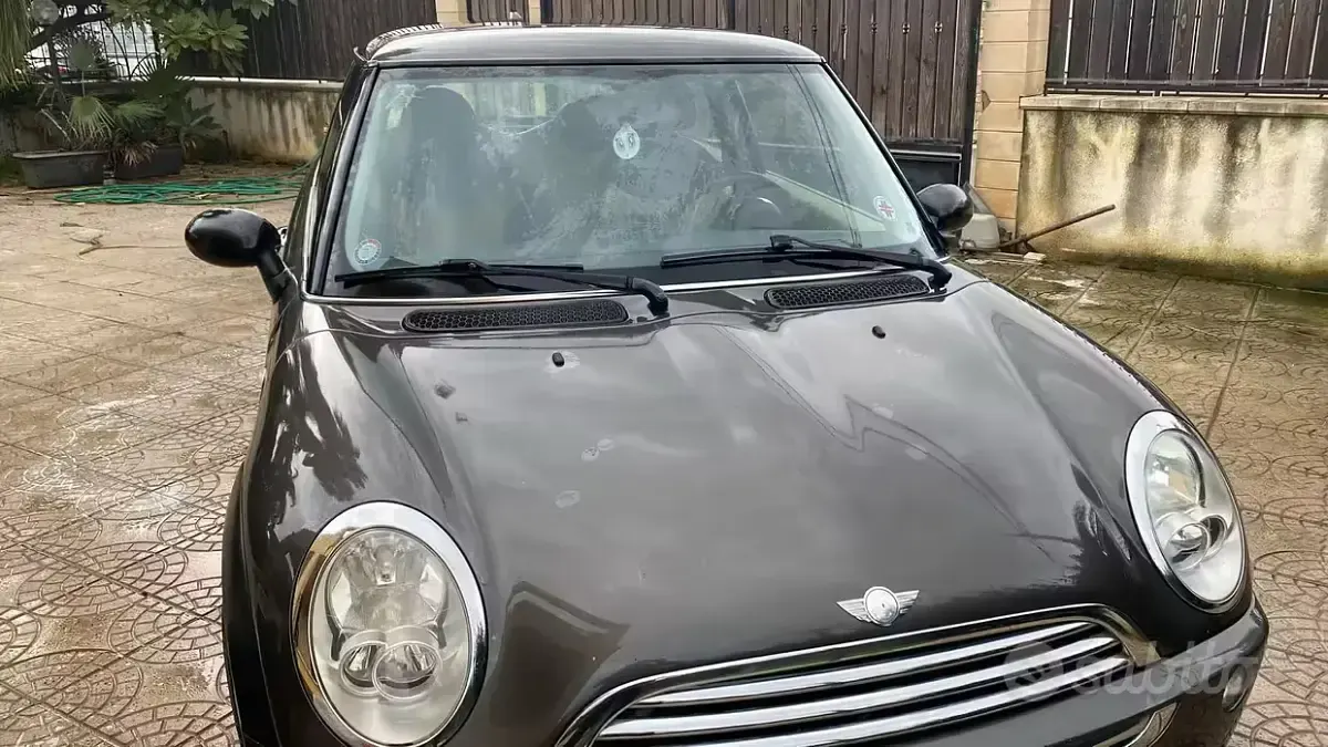 Usata Mini ONE 90 CV (66 kW) 2006 Utilitaria