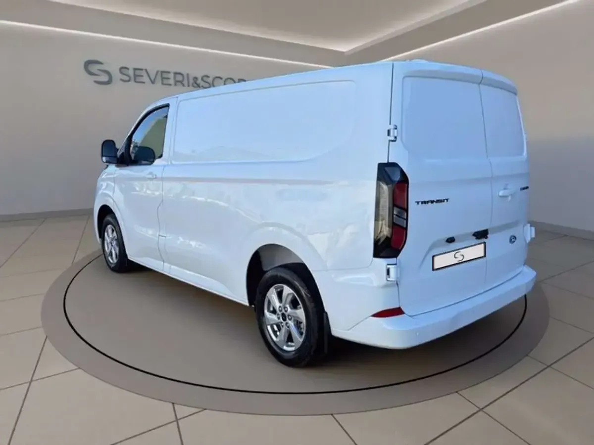 Nuova Ford Transit Custom Titanium 136 CV (100 kW) 2025 Bianco pastello Furgone