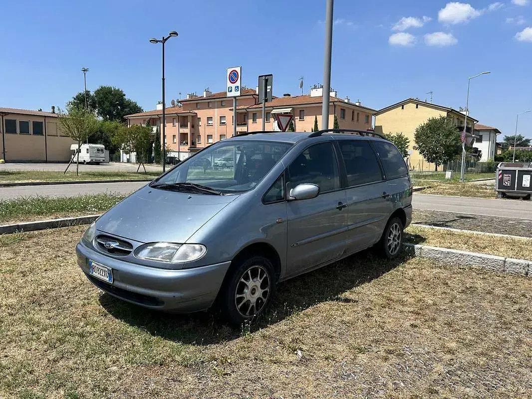 Usata Ford Galaxy 110 CV (80 kW) 1999 Monovolume