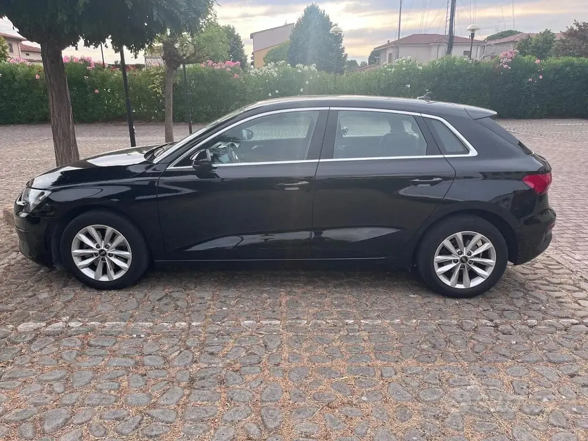 Usata Audi A3 150 CV (110 kW) 2021 Nero Berlina