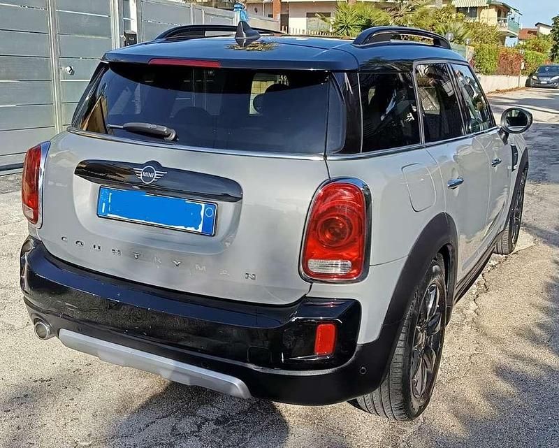 Usata Mini One D Countryman 116 CV (85 kW) 2019 Grigio SUV