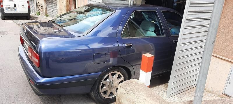Usata Lancia Kappa 1995 Blu Berlina