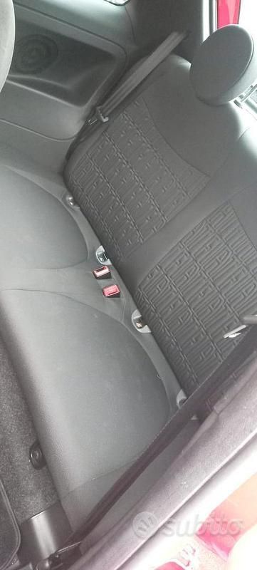 Usata Fiat 500 70 CV (51 kW) 2023 Rosso Utilitaria