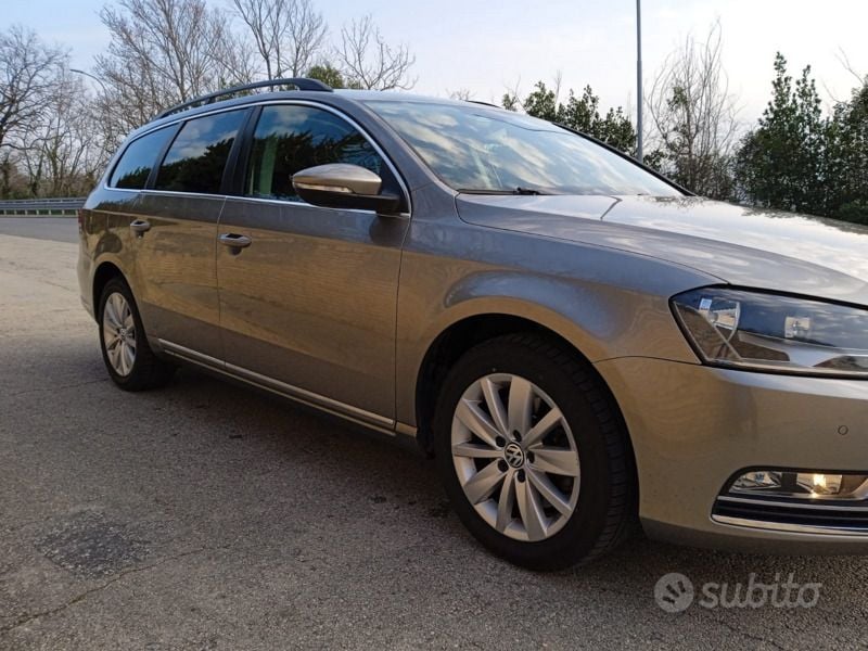 Usata VW Passat 150 CV (110 kW) 2014 Grigio Station wagon
