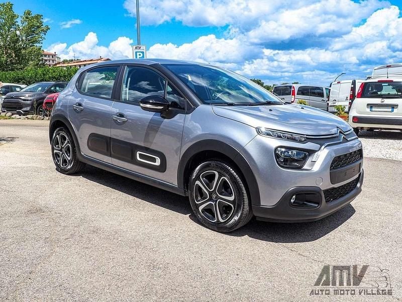 Usata Citroën C3 PureTech 83 CV (61 kW) 2024 Argento Utilitaria