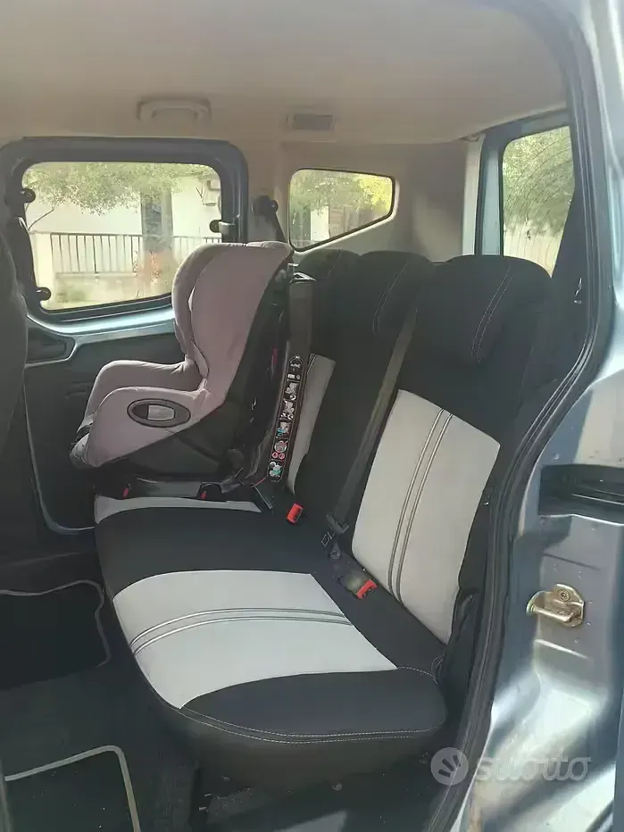 Usata Fiat Qubo Trekking 80 CV (58 kW) 2016 Bluazzurro Monovolume