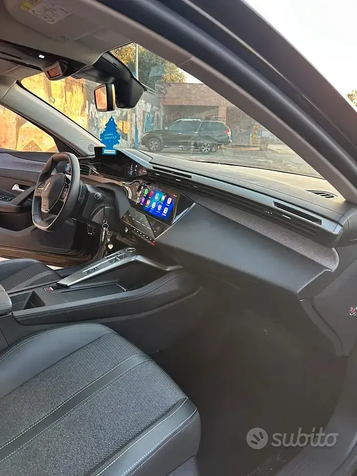 Usata Peugeot 308 131 CV (96 kW) 2023 Nero Berlina