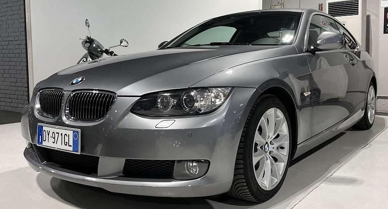 Usata BMW 325 218 CV (160 kW) 2009 Coupé