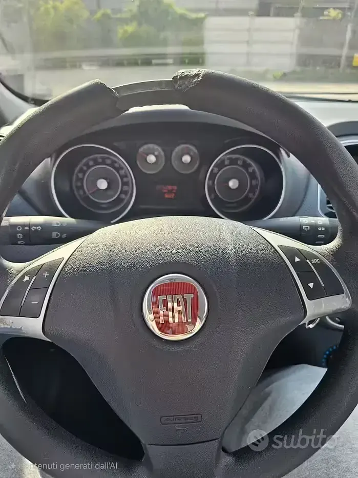 Usata Fiat Punto Evo 65 CV (47 kW) 2010 Grigio Utilitaria