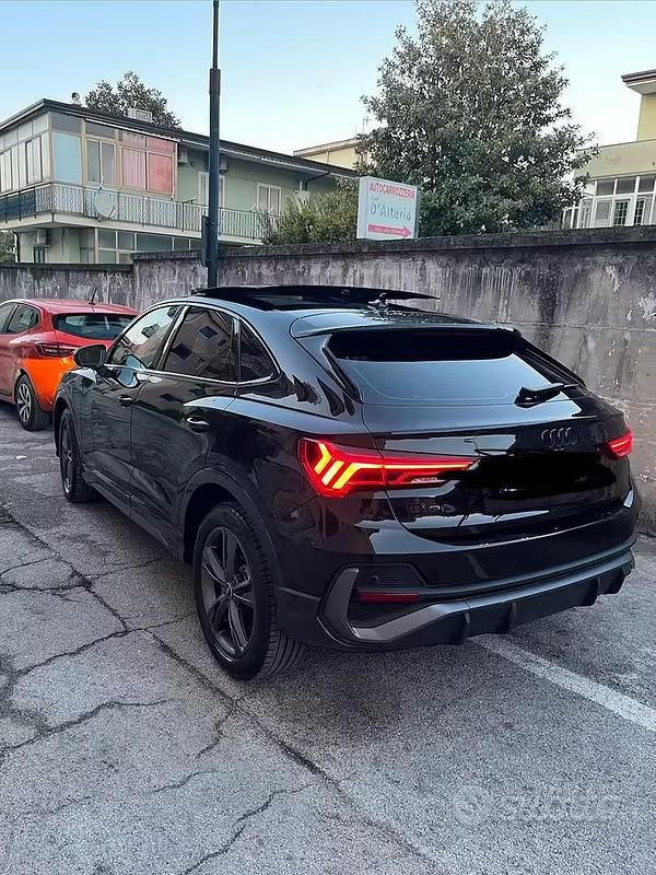 Usata Audi Q3 Ambiente 150 CV (110 kW) 2021 Nero SUV