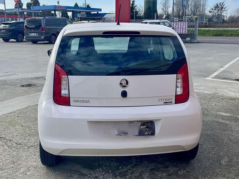 Usata Skoda Citigo G-TEC Active 68 CV (50 kW) 2019 Bianco / pastello Utilitaria
