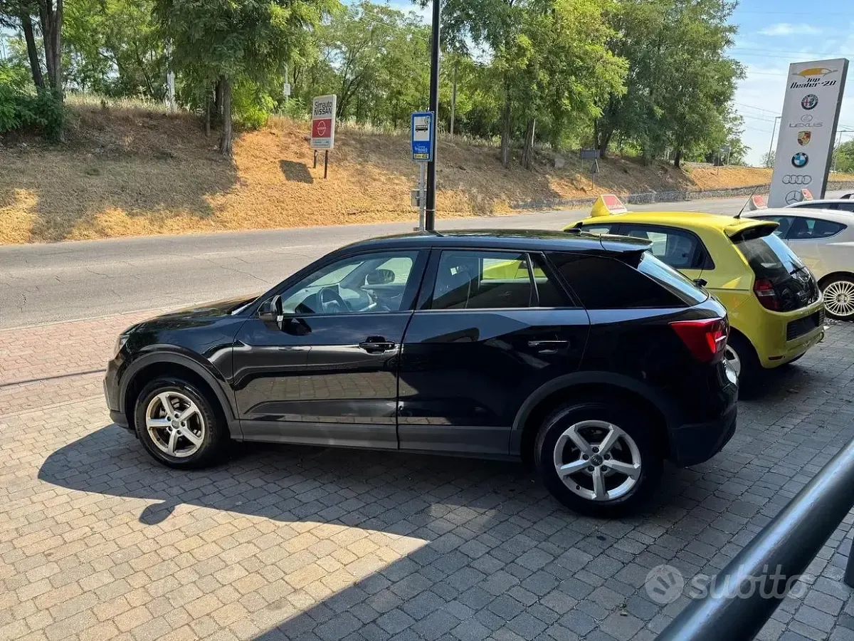 Usata Audi Q2 116 CV (85 kW) 2018 Nero SUV