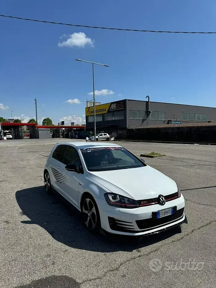 Usata VW Golf VII GTI 230 CV (169 kW) 2014 Bianco Berlina